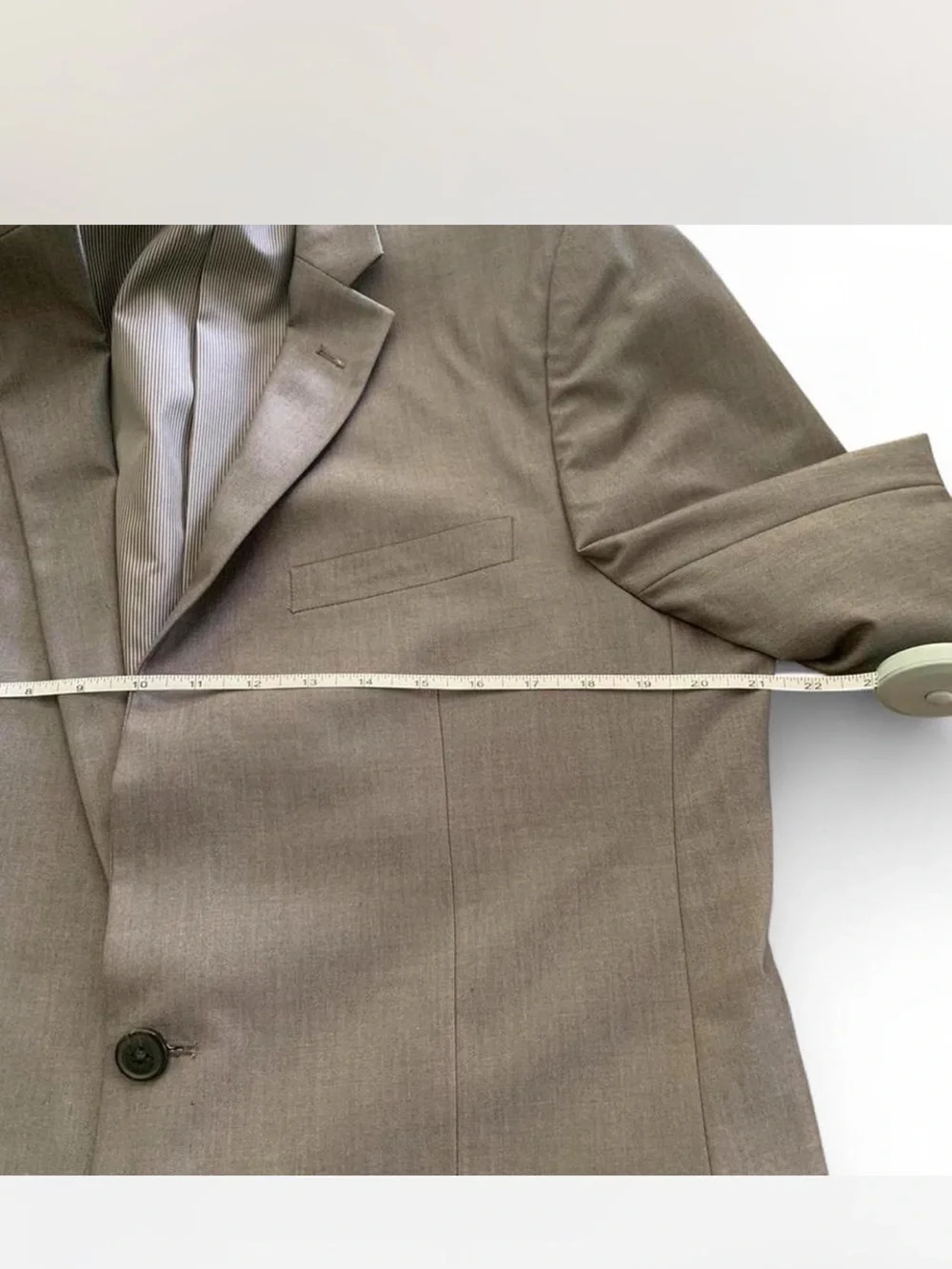 Old Money Professional Madison Men's Light Gray Two-Button Blazer size 44R